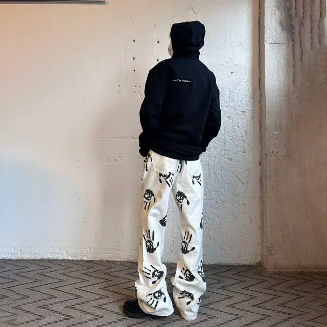 PAINT STAIN