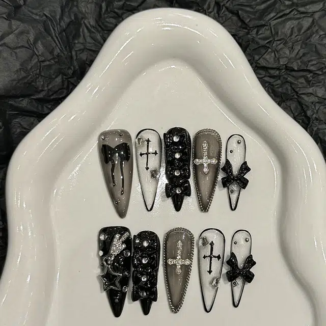 韵月乔 暗黑蝴蝶纯手工高货精品暗黑哥特  尖型长款暗黑纯色 纯欲