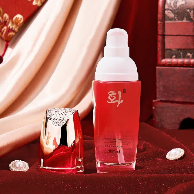 故事与她 保湿滋润白松露莹润嫩肤七件套护肤品套装套盒 保湿滋润