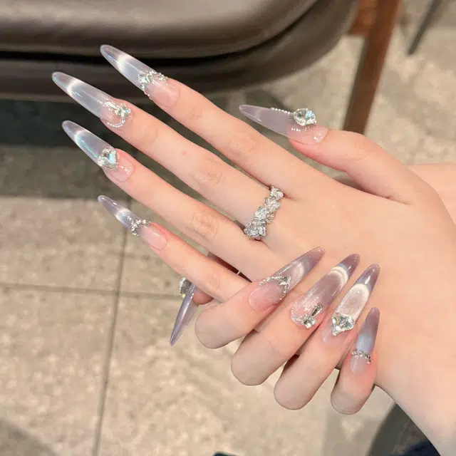 韵月乔 紫玉瑶光纯手工猫眼高级感  穿戴甲 尖型紫色渐变 爆闪