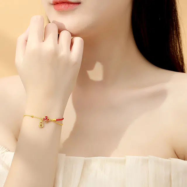 S925