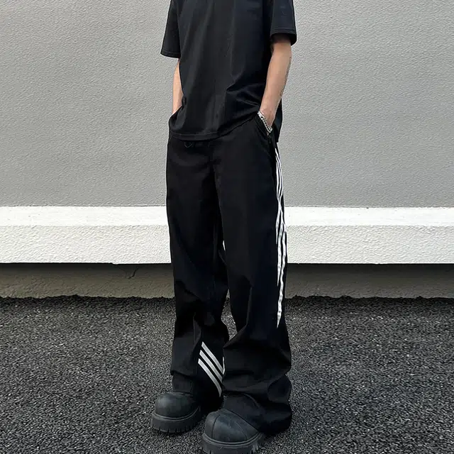 F.K.V.A