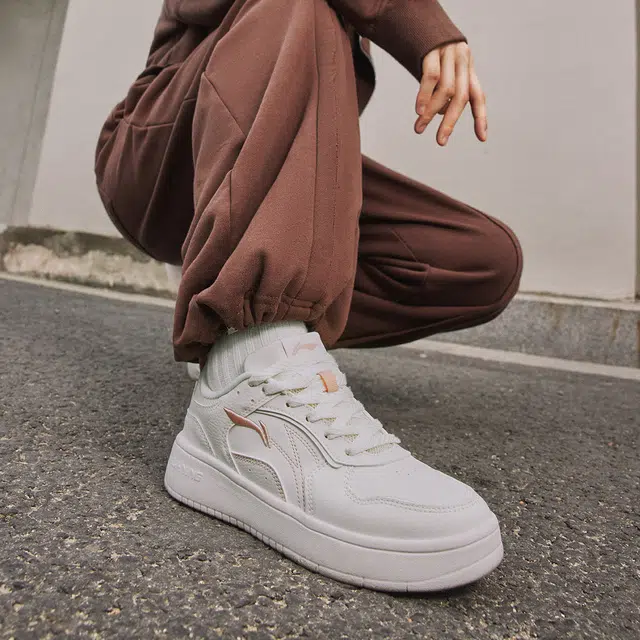 LiNing