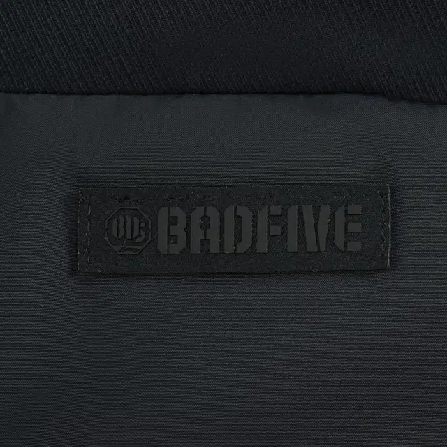 LiNing BADFIVE LOGO