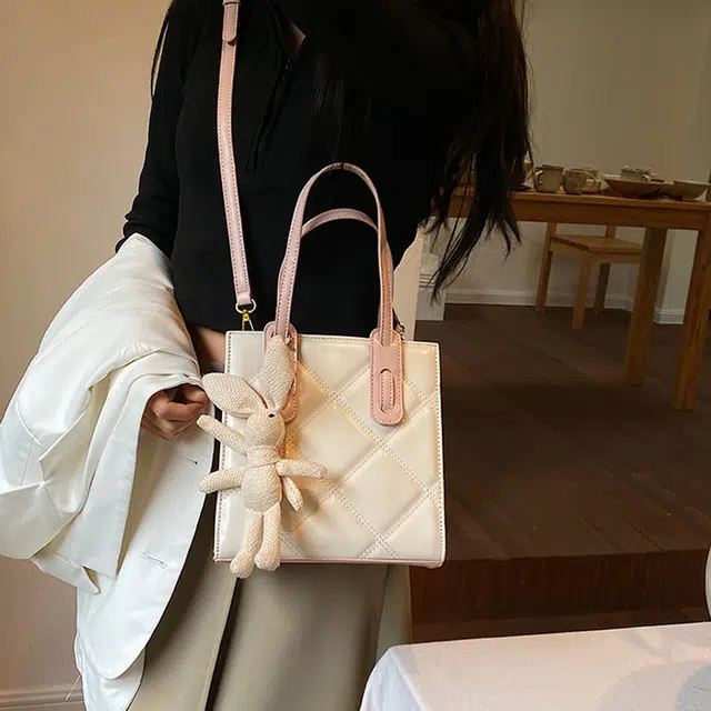 JANE KLAIN PU Tote