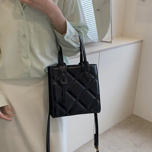 JANE KLAIN PU Tote