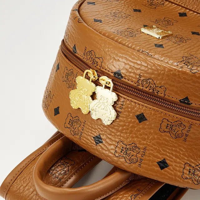 JANE KLAIN Vintage Bear Print Backpack