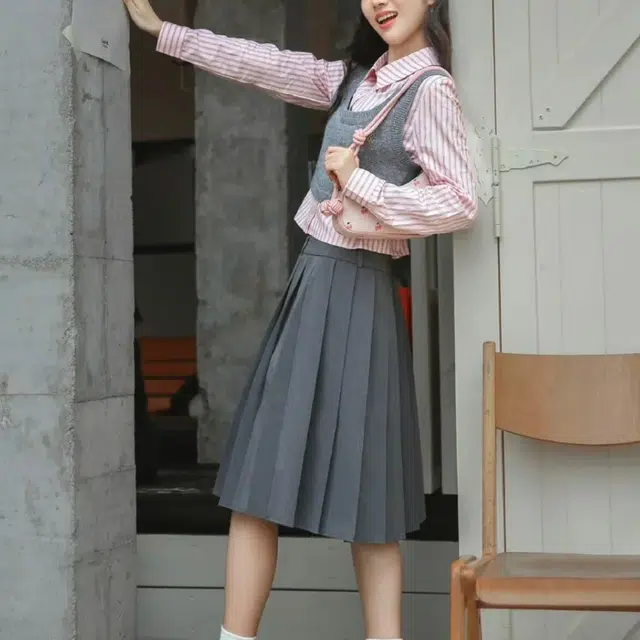 Jane Klain Strawberry Print Bag