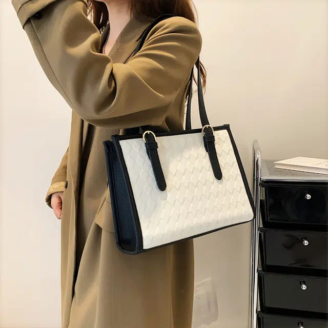 JANE KLAIN PU Tote