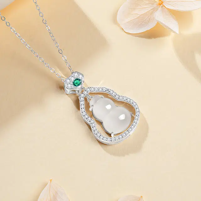 【平安福禄】 印象眸 新中式清冷淡风气质优雅福气满满国潮轻奢显白网红百搭如意葫芦贵气感锁骨链 礼盒包装#好运 玉髓 项链 女款