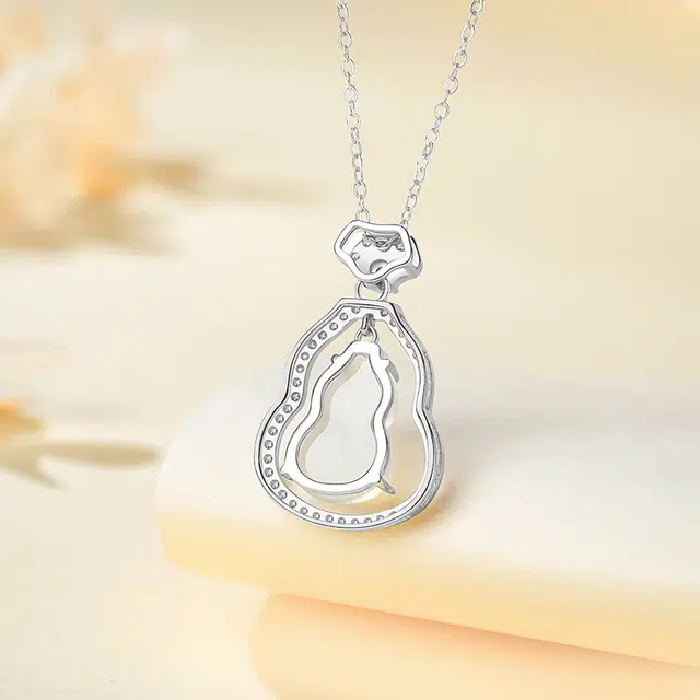 【平安福禄】 印象眸 新中式清冷淡风气质优雅福气满满国潮轻奢显白网红百搭如意葫芦贵气感锁骨链 礼盒包装#好运 玉髓 项链 女款