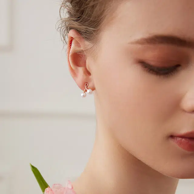 akoya18K