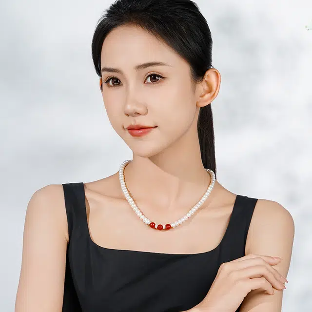 S925