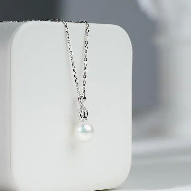 Akoya18K