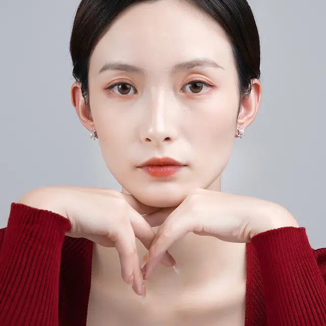 Akoya18K
