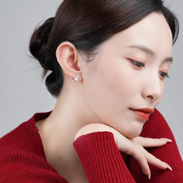 Akoya18K