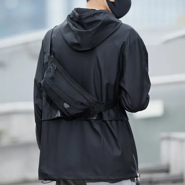 木村耀司 潮牌男休闲百搭大容量随身旅行轻便时尚潮流女 牛津纺 胸包斜挎包单肩包 常规 男女同款 黑色/红色