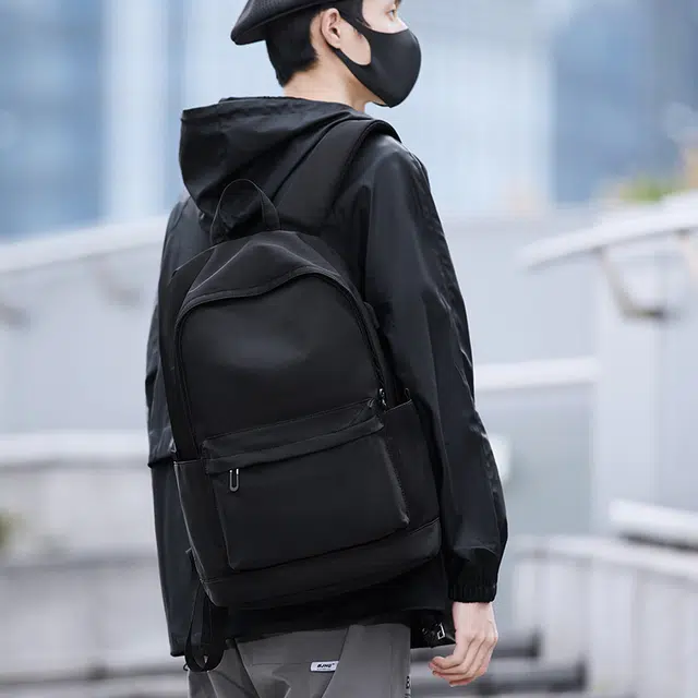 木村耀司 潮流百搭大容量大学生通勤休闲运动多口袋 涤纶 电脑包旅行包书背包双肩包 常规 男女同款情侣款 黑色/迷彩黑
