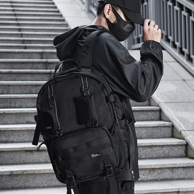 木村耀司 休闲运动简约百搭大容量通勤潮流多功能旅游运动多口袋机能 牛津纺 双肩包 中号 男女同款情侣款 黑色