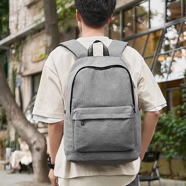 木村耀司 休闲简约百搭大容量通勤多功能 牛津纺 双肩包  男款 黑色/灰色