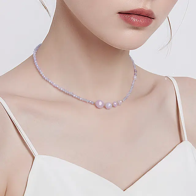 Lady go choker