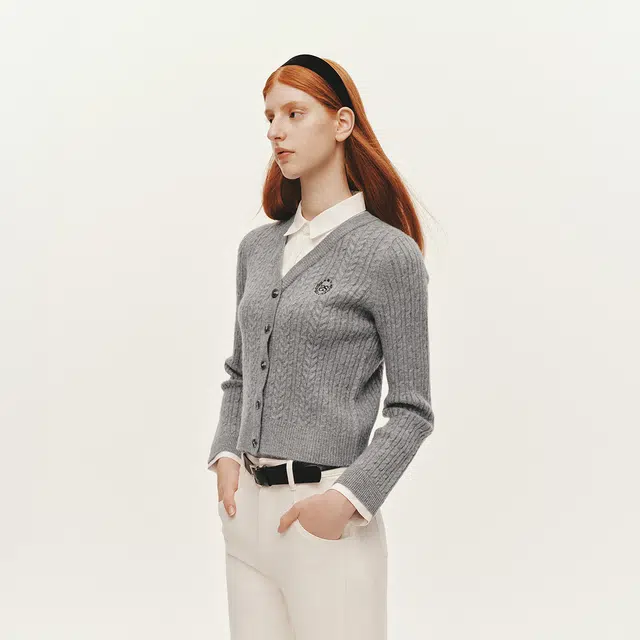 森马 针织开衫冬季字母常规甜美风截短上衣 女款