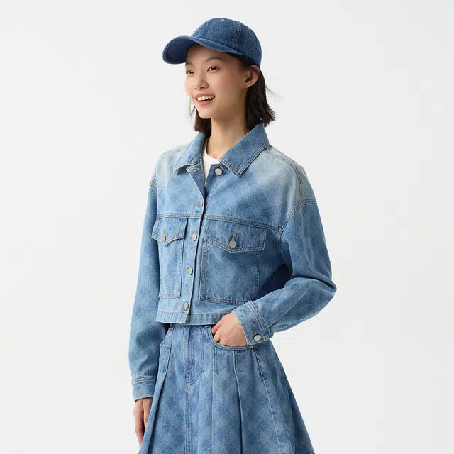 森马 翻领做旧复古牛仔夹克外套 女款