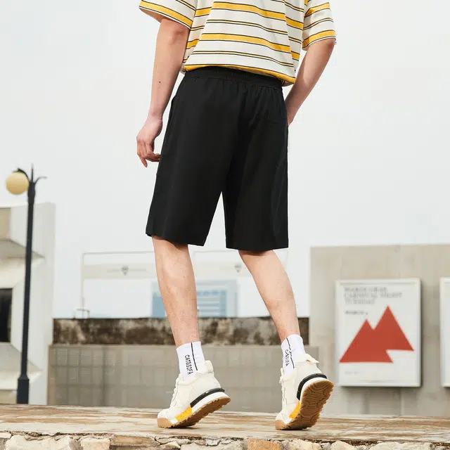 森马 黑科技凉感运动慢跑宽松舒适休闲短裤 男款