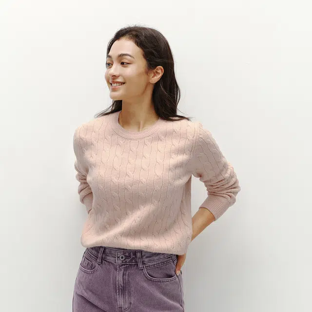森马 圆领纯色简约套头绞花毛衣 女款