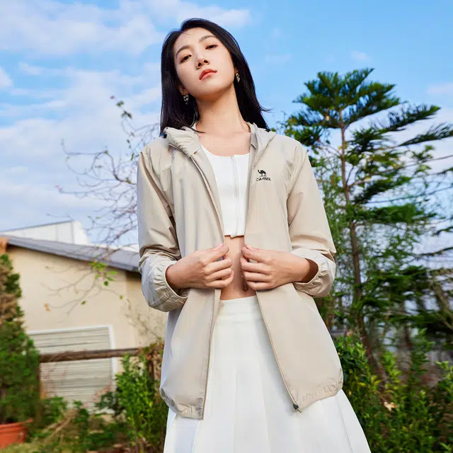 CAMEL Shadow Series Hooded Jacket