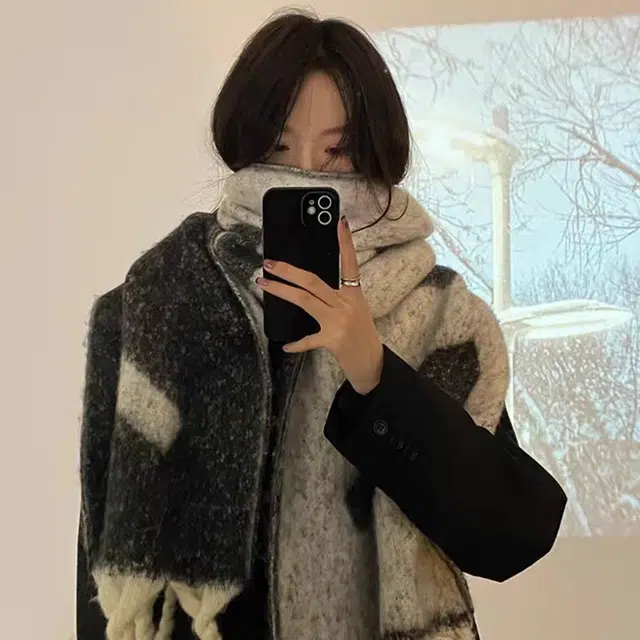 卡皮巴拉小黄豚 秋冬麻花辫韩版加厚高级感保暖毛绒潮流时尚 聚酯纤维 绒线围巾 男女同款情侣款