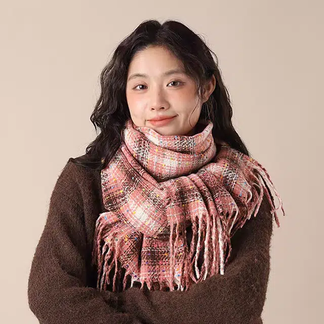 卡皮巴拉小黄豚 韩版格子时尚百搭显白甜美复古加厚流苏高级感柔软保暖简约日常 聚酯纤维 绒线围巾 男女同款情侣款