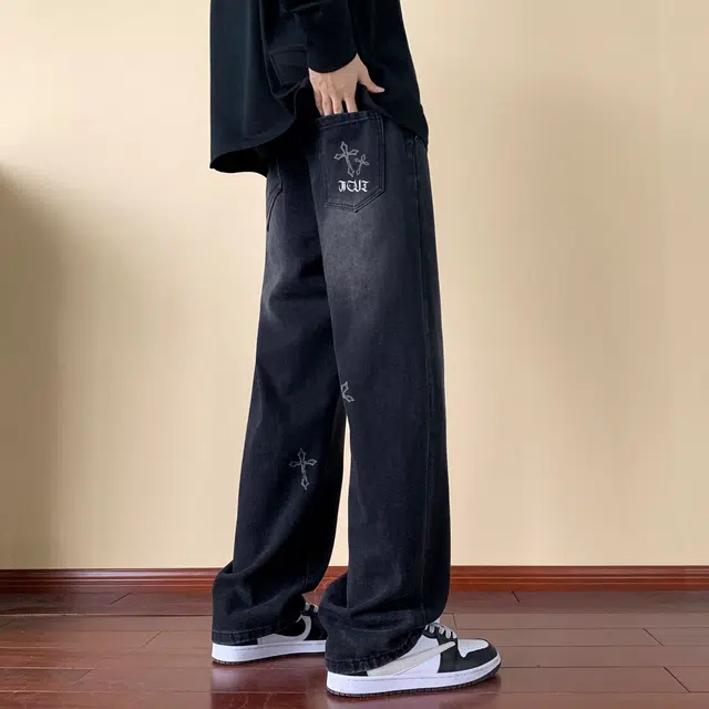 JCUI