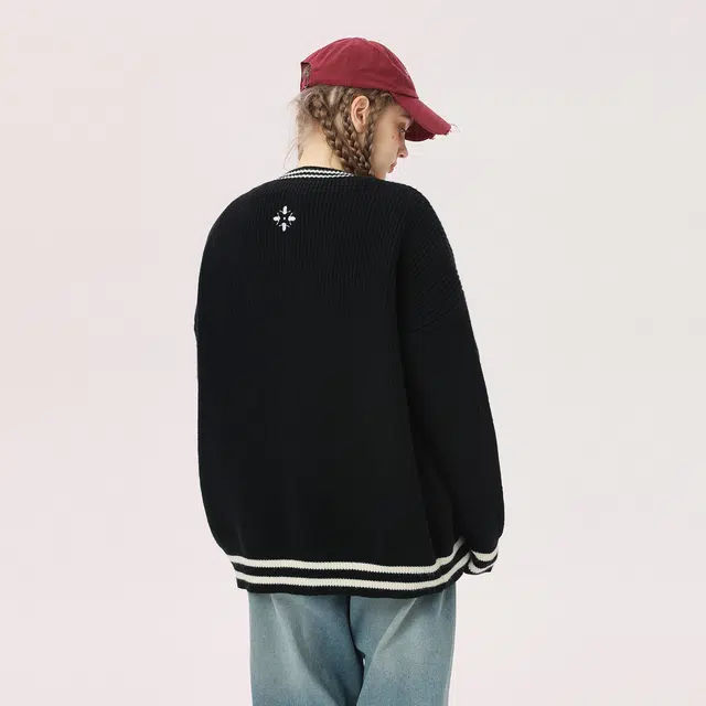 SHAUN THE SHEEP Logo
