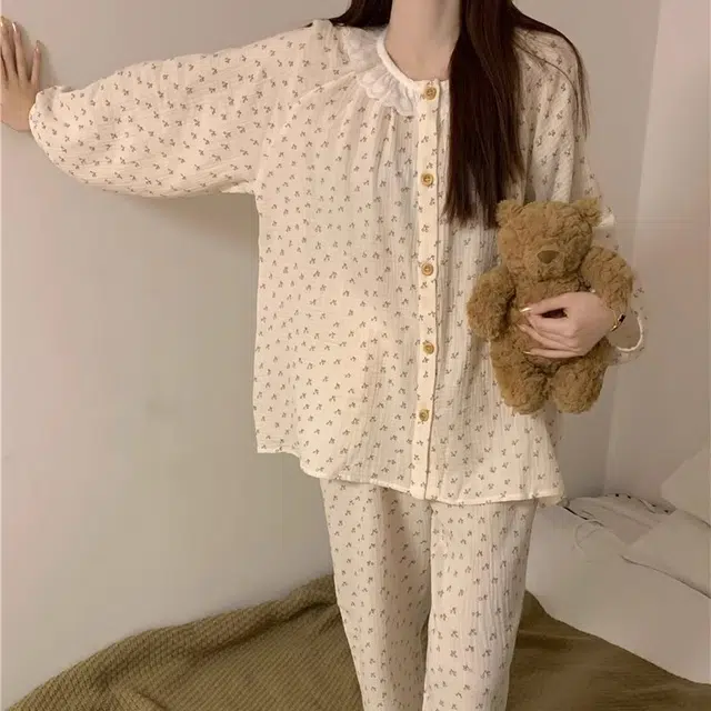 眠趣 圆领花边可爱高级韩系简约舒适透气百搭宽松家居服开衫长袖长裤 时尚大方学生宿舍居家可外穿 睡衣套装 女款 米色