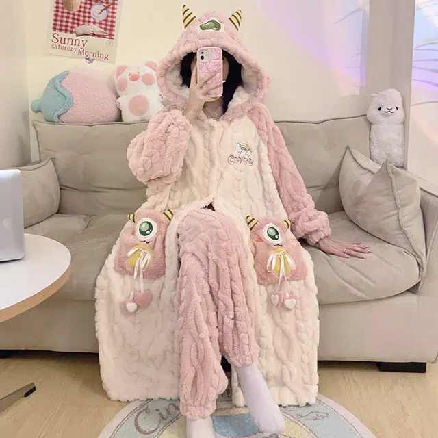 眠趣 家居服睡衣女士 家居套装 睡袍可外穿 加绒加厚保暖舒适 颜值高 甜美可爱小怪兽 居家学生女女款 睡衣睡袍