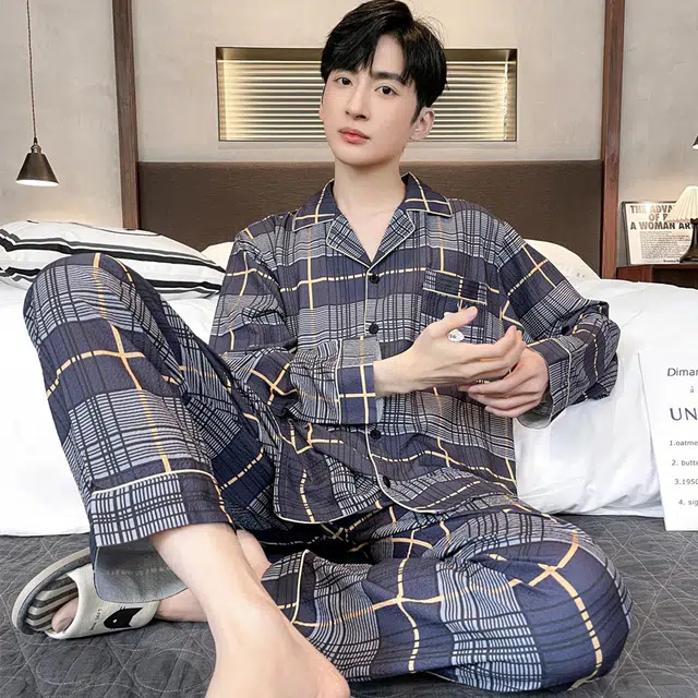 眠趣 休闲简约高时尚高级宽松大码 舒适柔软亲肤透气格子条纹 长袖长裤开衫翻领 家居服 学生宿舍居家 可外穿 睡衣套装 男款 深蓝色
