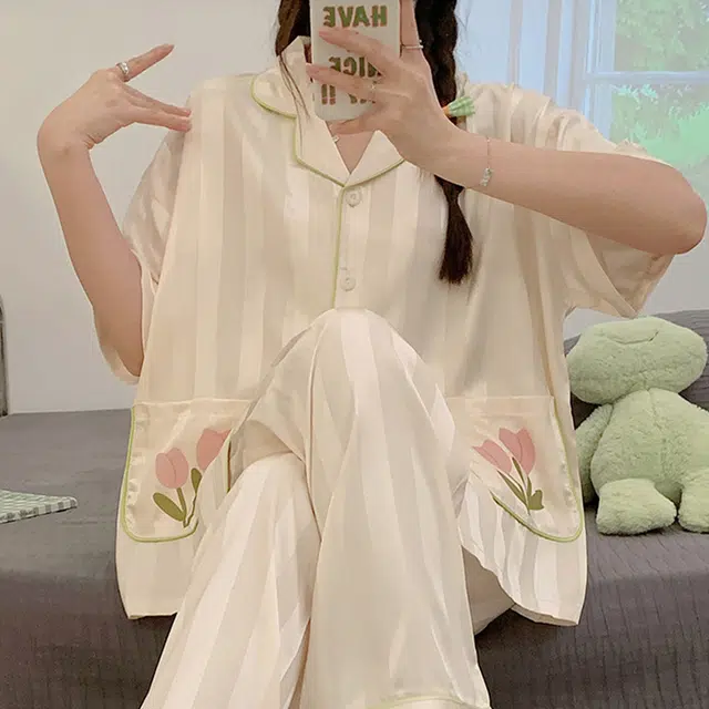 眠趣 冰丝凉感裸感简约可外穿短袖亲肤舒适透气可外穿短袖短裤长裤 三件套学生宿舍居家睡衣套装 女款 郁金香黄色