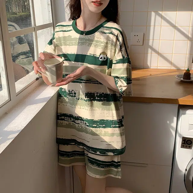 眠趣 薄款夏天 亲肤透气 圆领短袖短裤 条纹小清新可爱日系 可外穿学生宿舍 居家睡衣套装 女款 绿色
