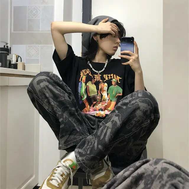 BENMYSHOWER T