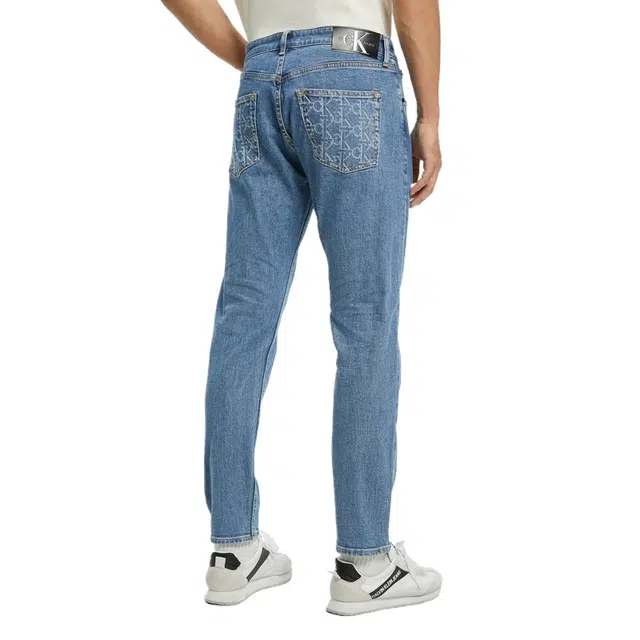 CALVIN KLEIN