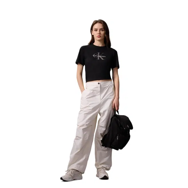 CALVIN KLEIN