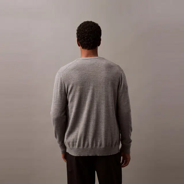 CALVIN KLEIN V