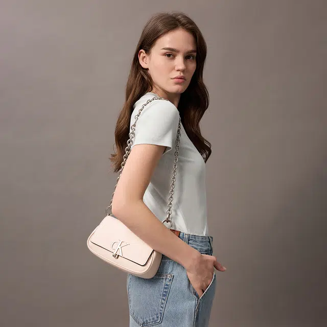 CALVIN KLEIN