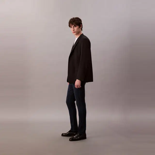 CALVIN KLEIN