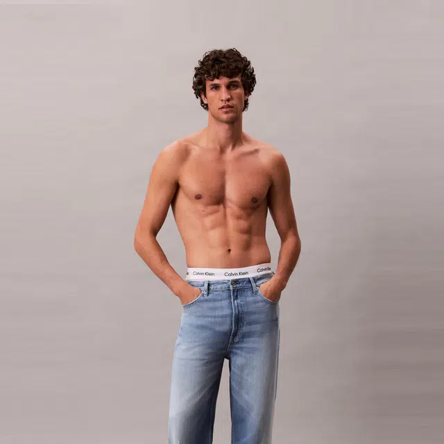 CALVIN KLEIN