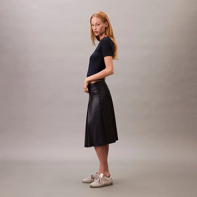 CALVIN KLEIN T