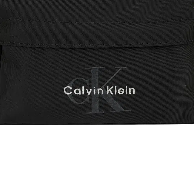 CALVIN KLEIN
