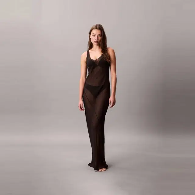 CALVIN KLEIN V
