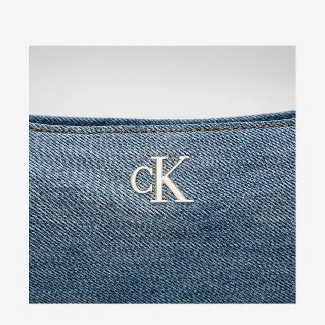 CALVIN KLEIN